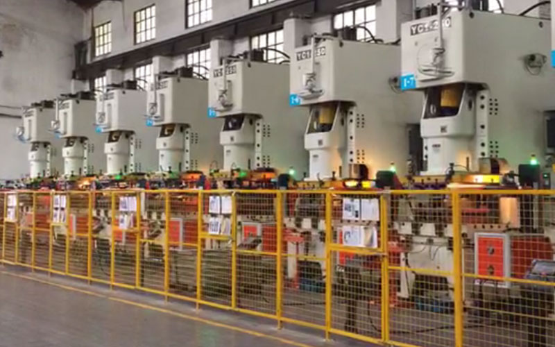 國產(chǎn)沖壓擺臂機械手廠家的未來發(fā)展方向是什么？